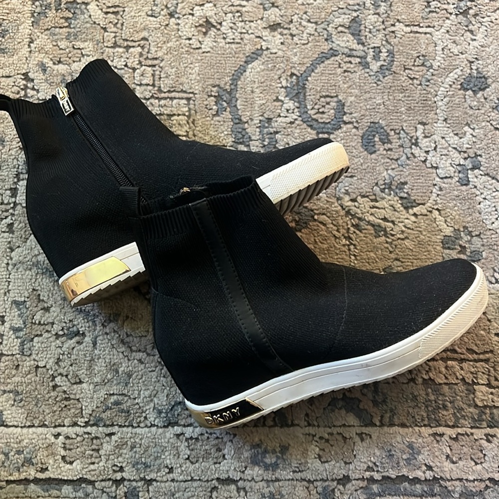 DKNY ankle boots